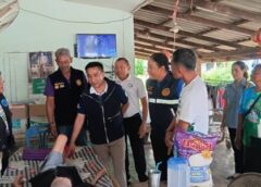 ชุมพร – สส.ชุมพรใจถึง ควักเงินเดือนช่วยผู้ป่วยติดเตียงไม่รอรัฐช่วยของเป็นที่พึ่งให้ประชาชน